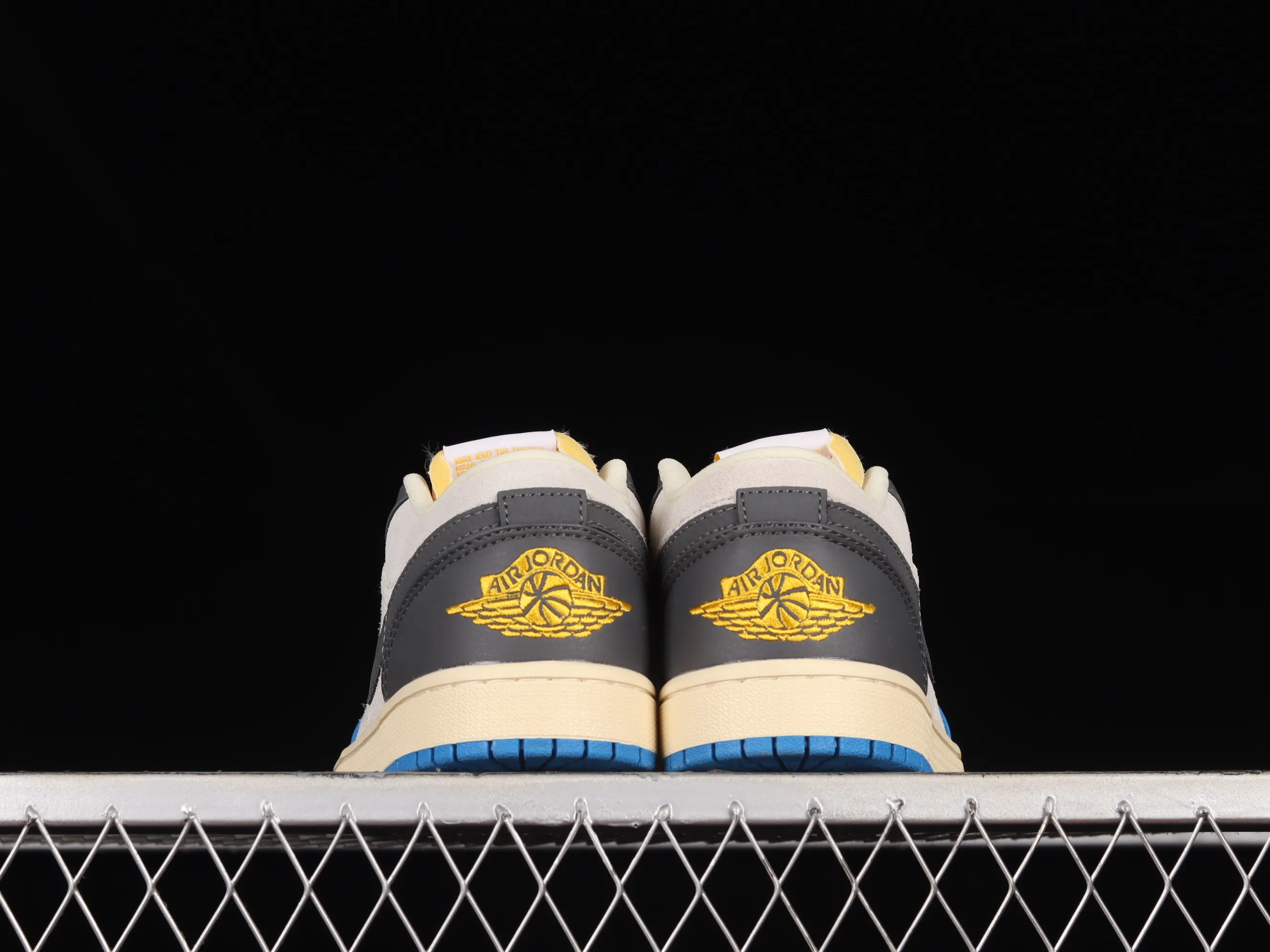 All categories Air Jordan Jordan series basketball shoes Air Jordan 1 Low Z version Air Jordan 1 Low "UNC Grey" AJ1 Joe 1 cement North Carolina blue low-top basketball shoes DZ5376-469